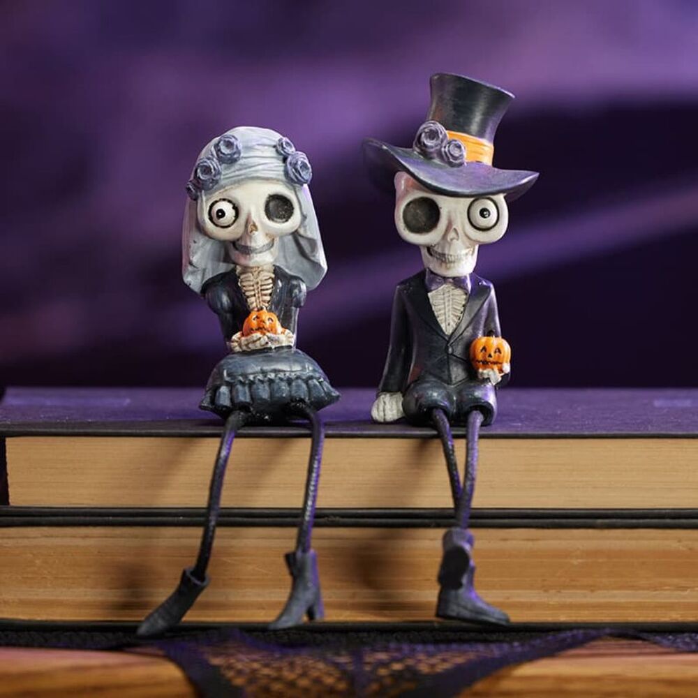 Cracker Barrel Ghost Bride & Groom Sitter Skeleton Halloween Figure Set -  NEW